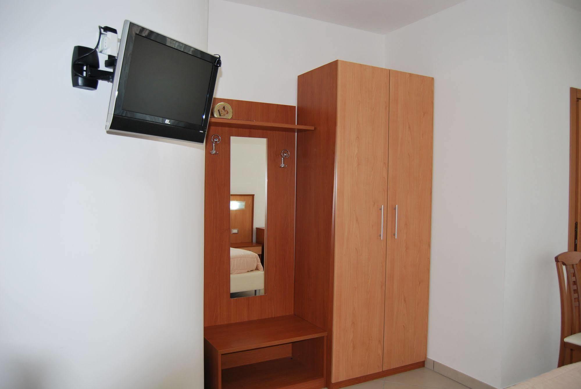 Hotel Europa Nereto Luaran gambar