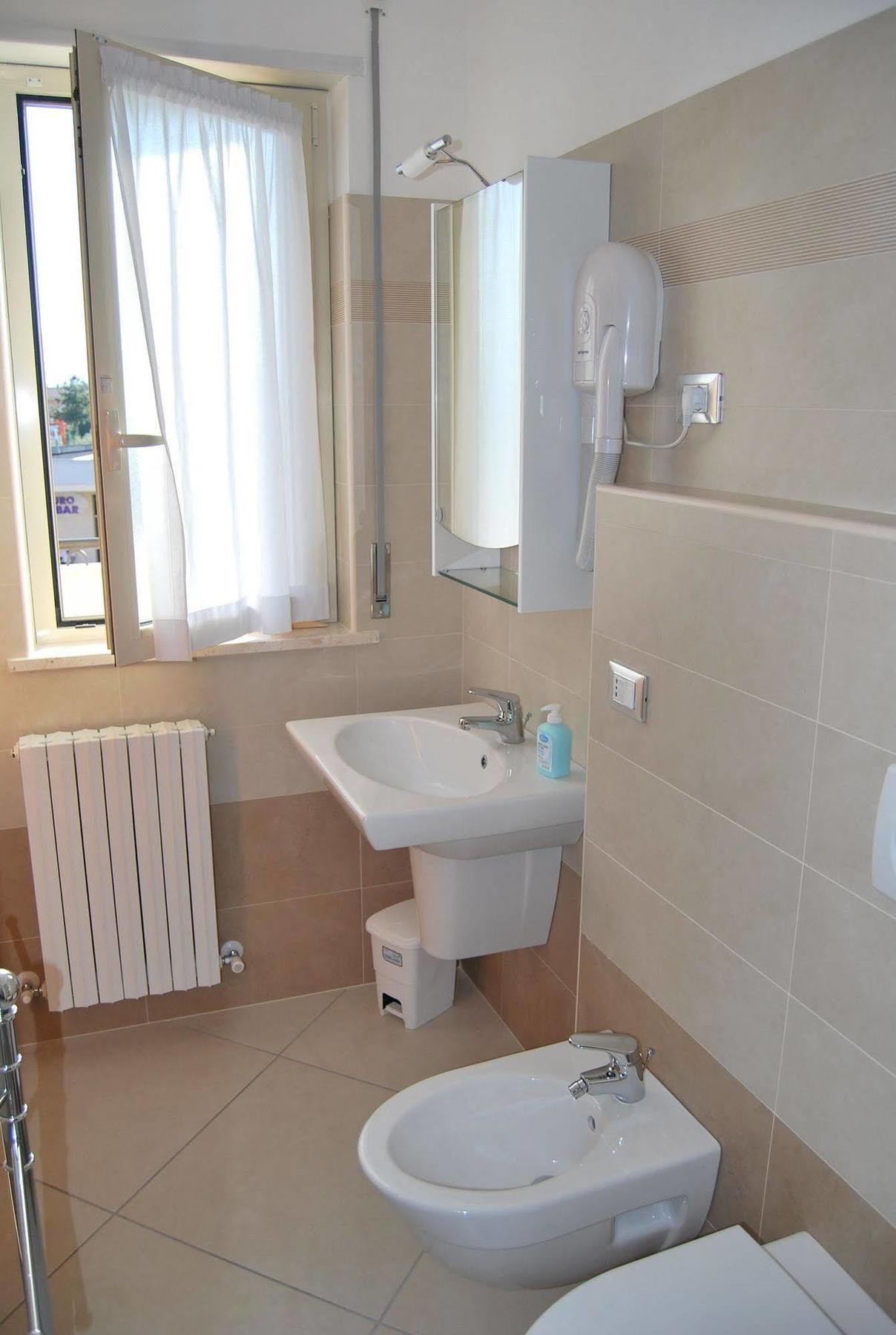 Hotel Europa Nereto Luaran gambar